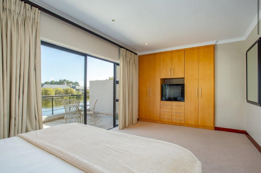 To Let 3 Bedroom Property for Rent in Pearl Valley at Val de Vie Western Cape